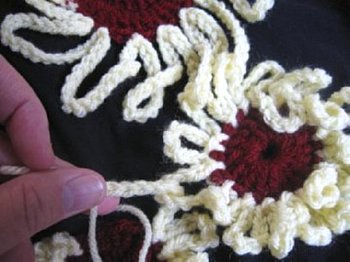 Crochet Flower Doily - Free Crochet Pattern