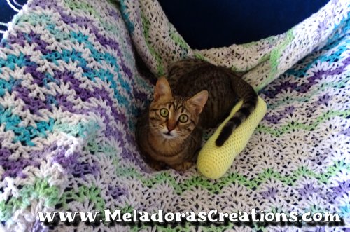 Crochet Cat Toy – Free Crochet pattern